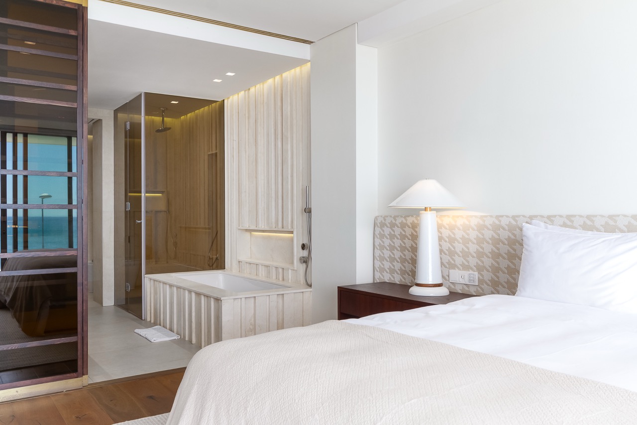 property_[object Object]_23