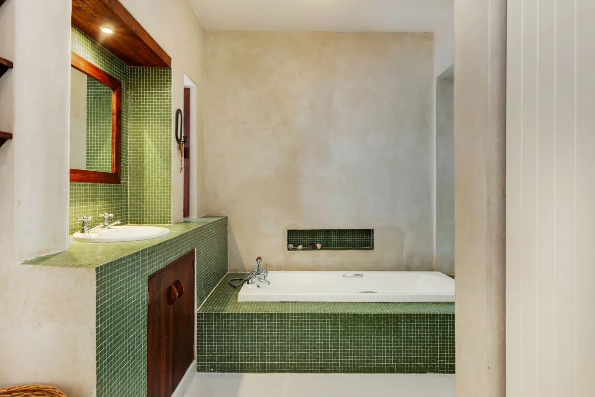 property_[object Object]_18