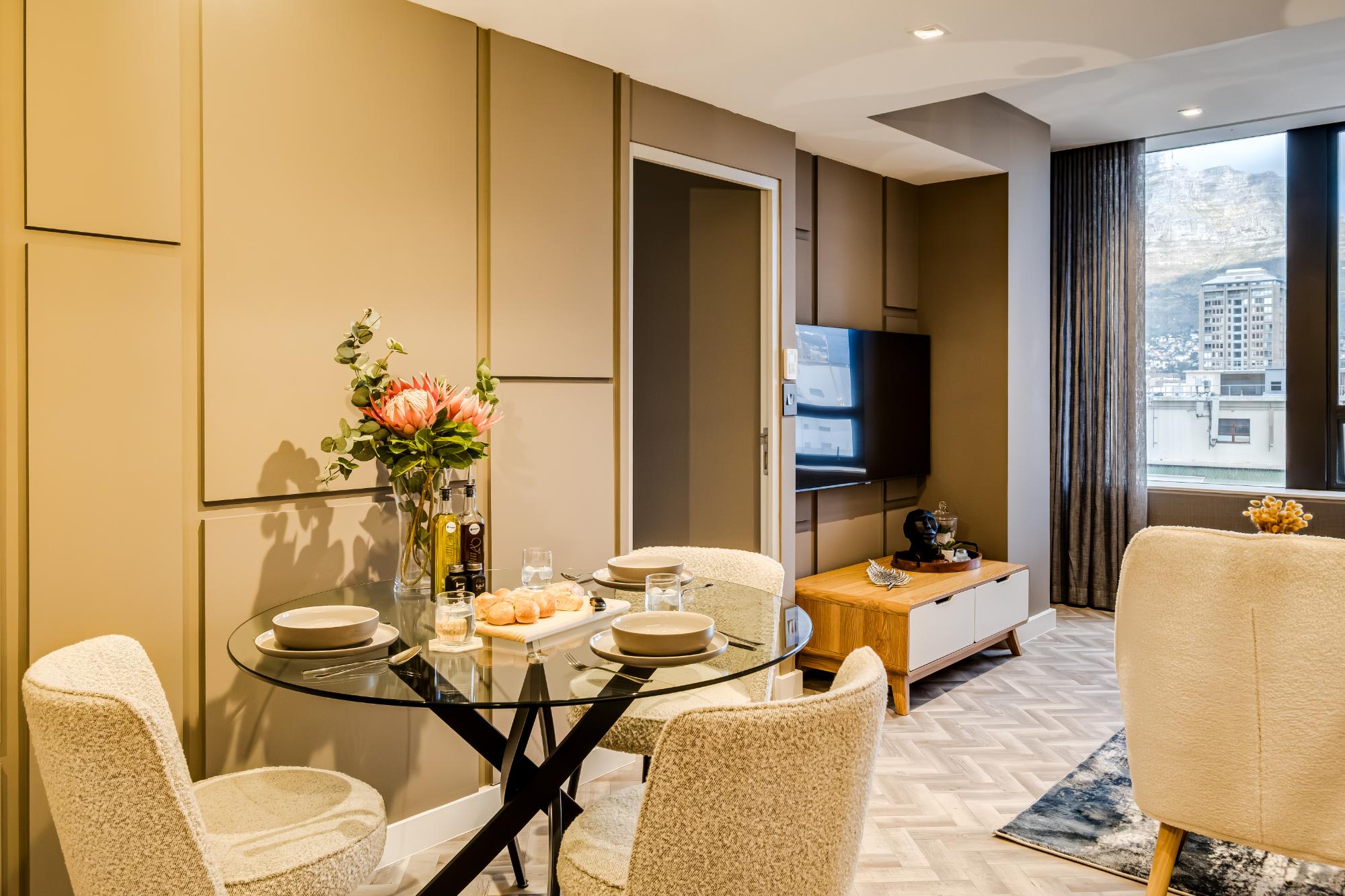 property_[object Object]_8