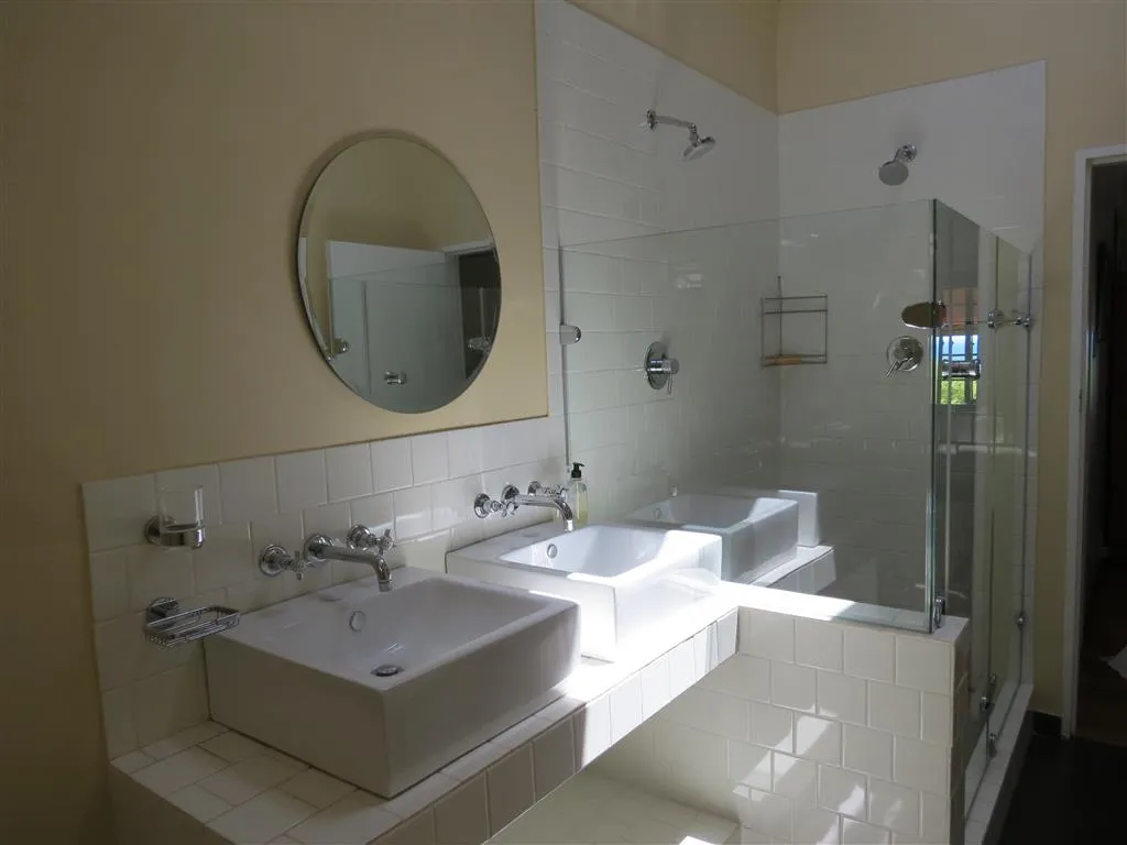 property_[object Object]_17