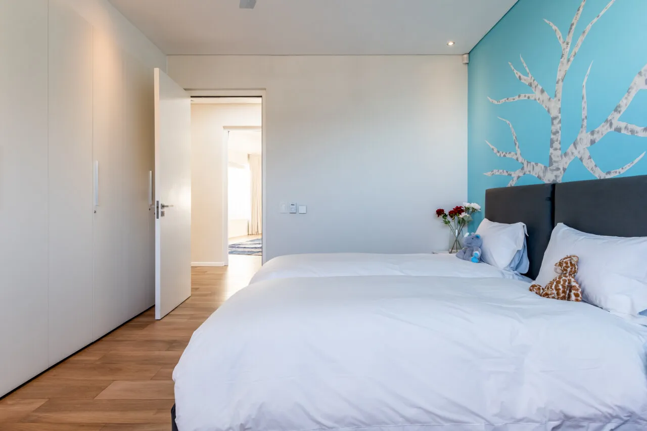 property_[object Object]_4