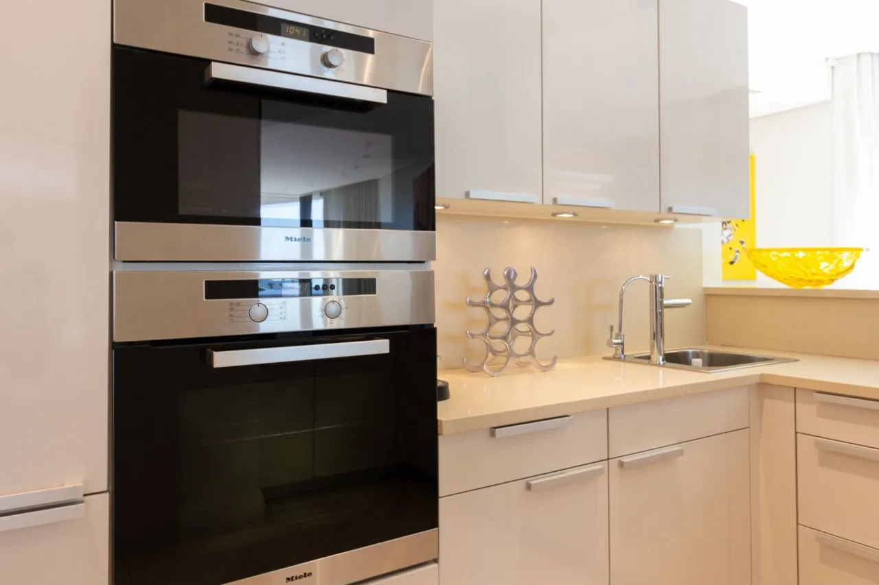 property_[object Object]_19