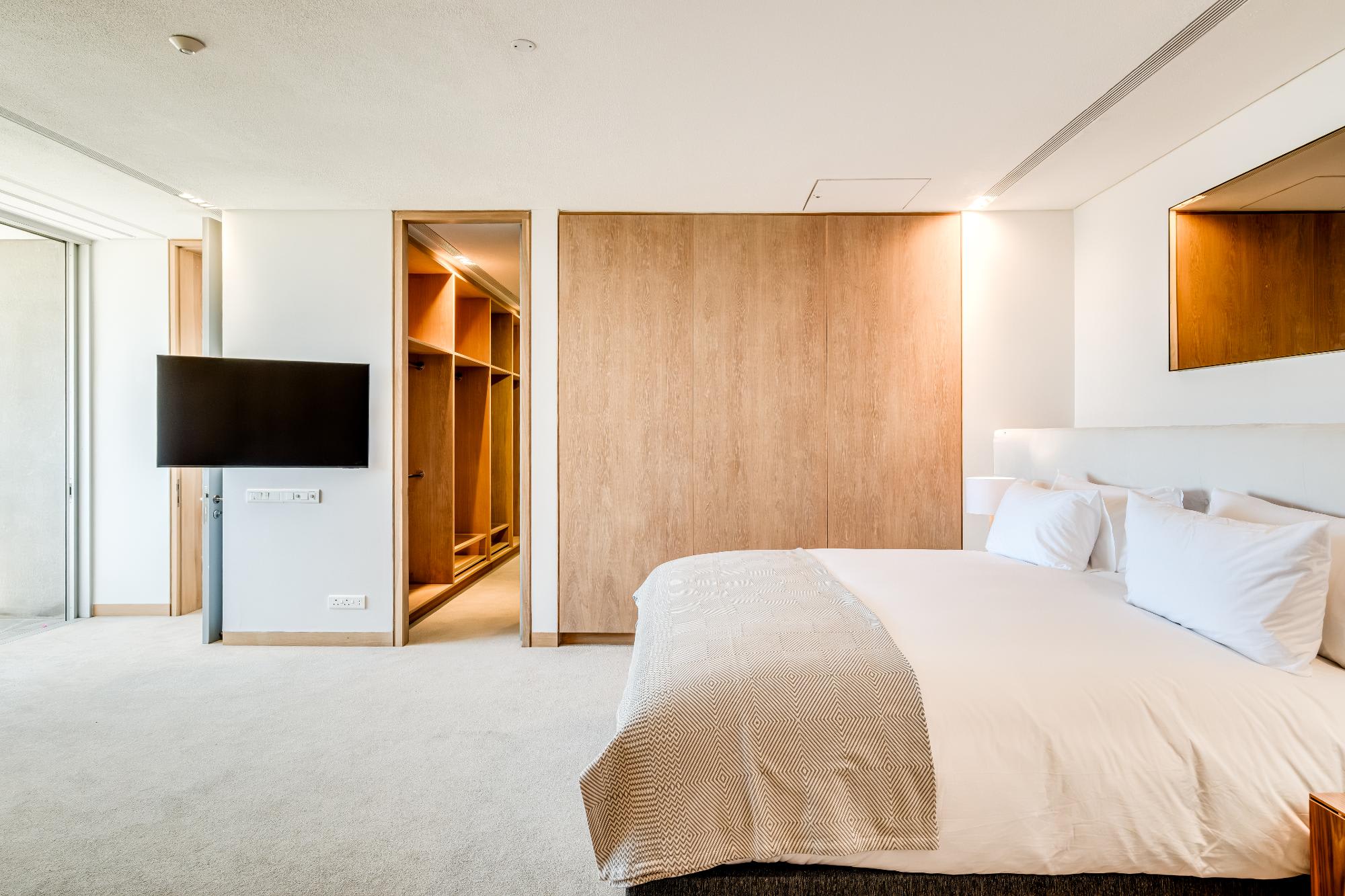 property_[object Object]_19