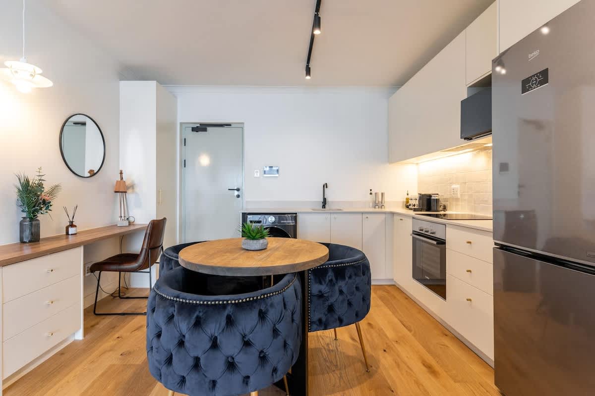 property_[object Object]_4