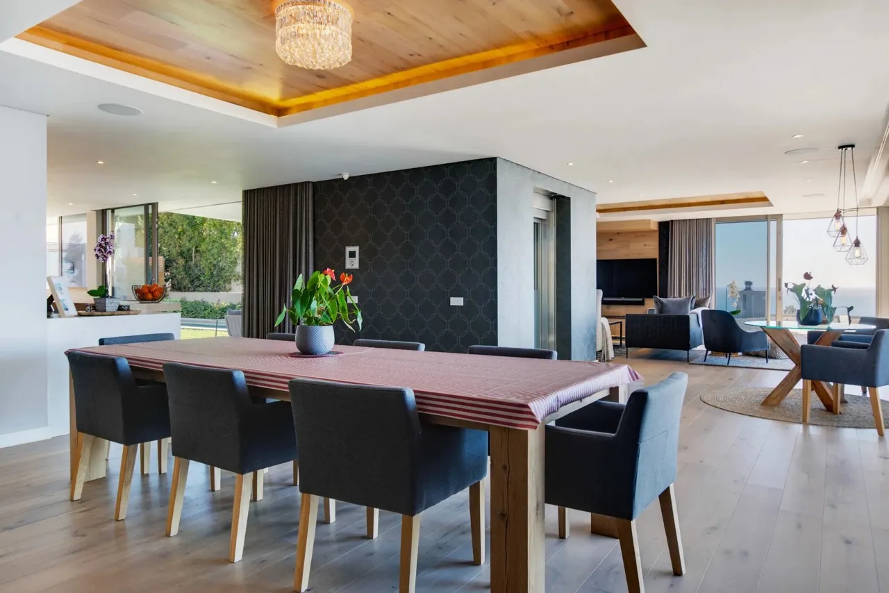 property_[object Object]_8