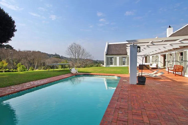 Avenue Bordeaux, Constantia Heights