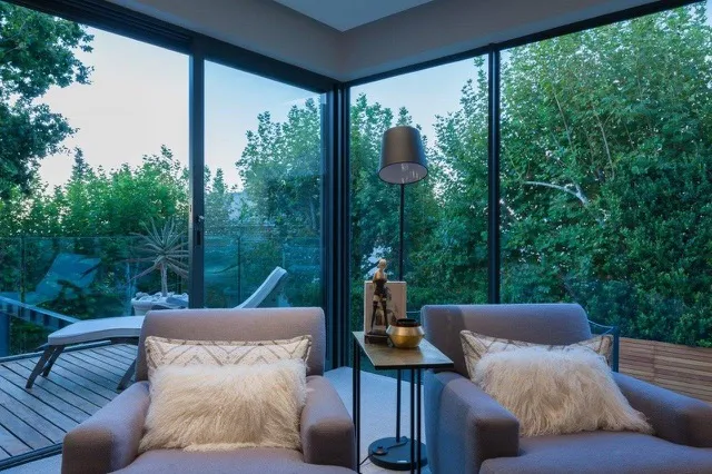 property_[object Object]_9