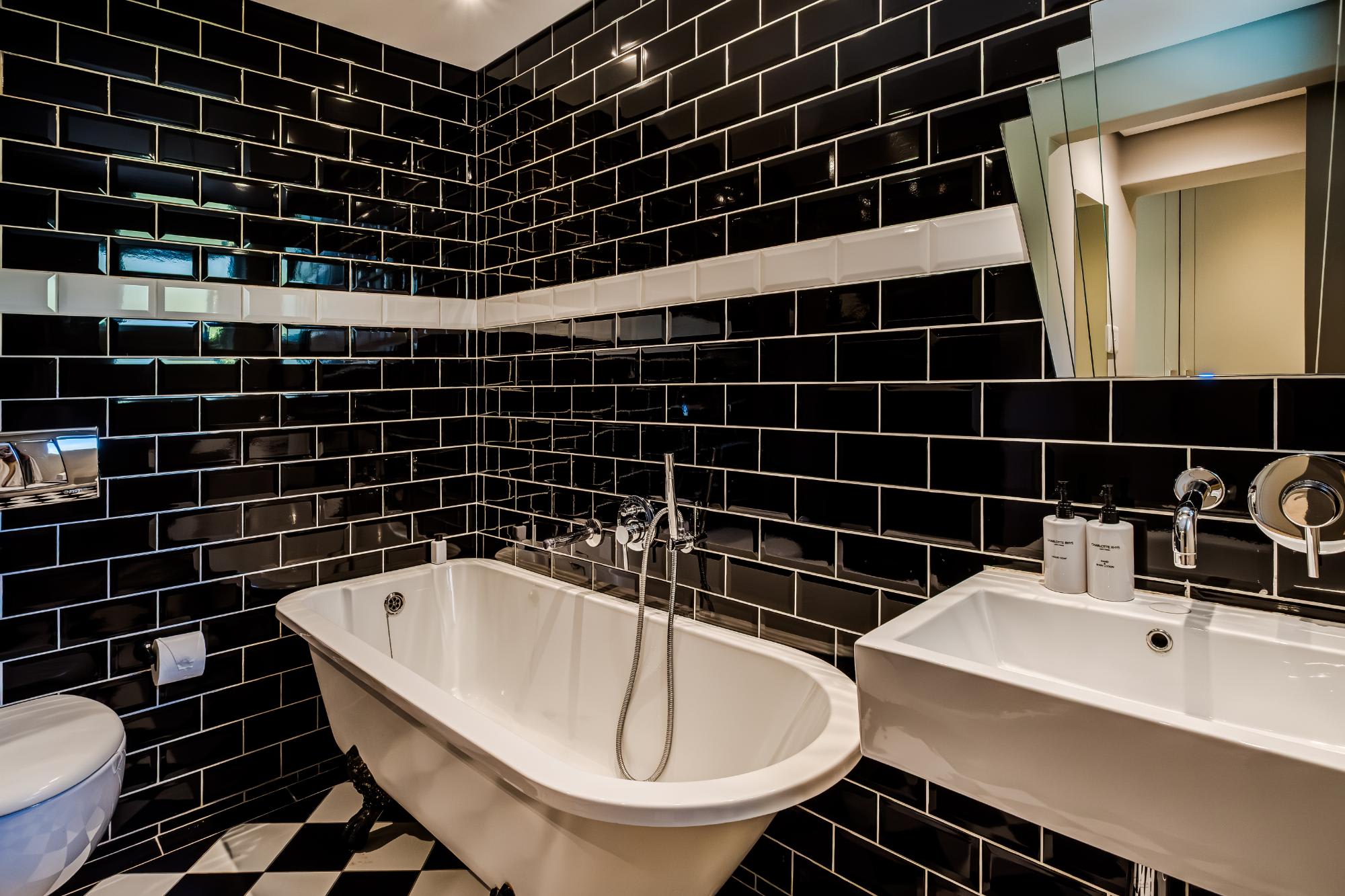 property_[object Object]_23