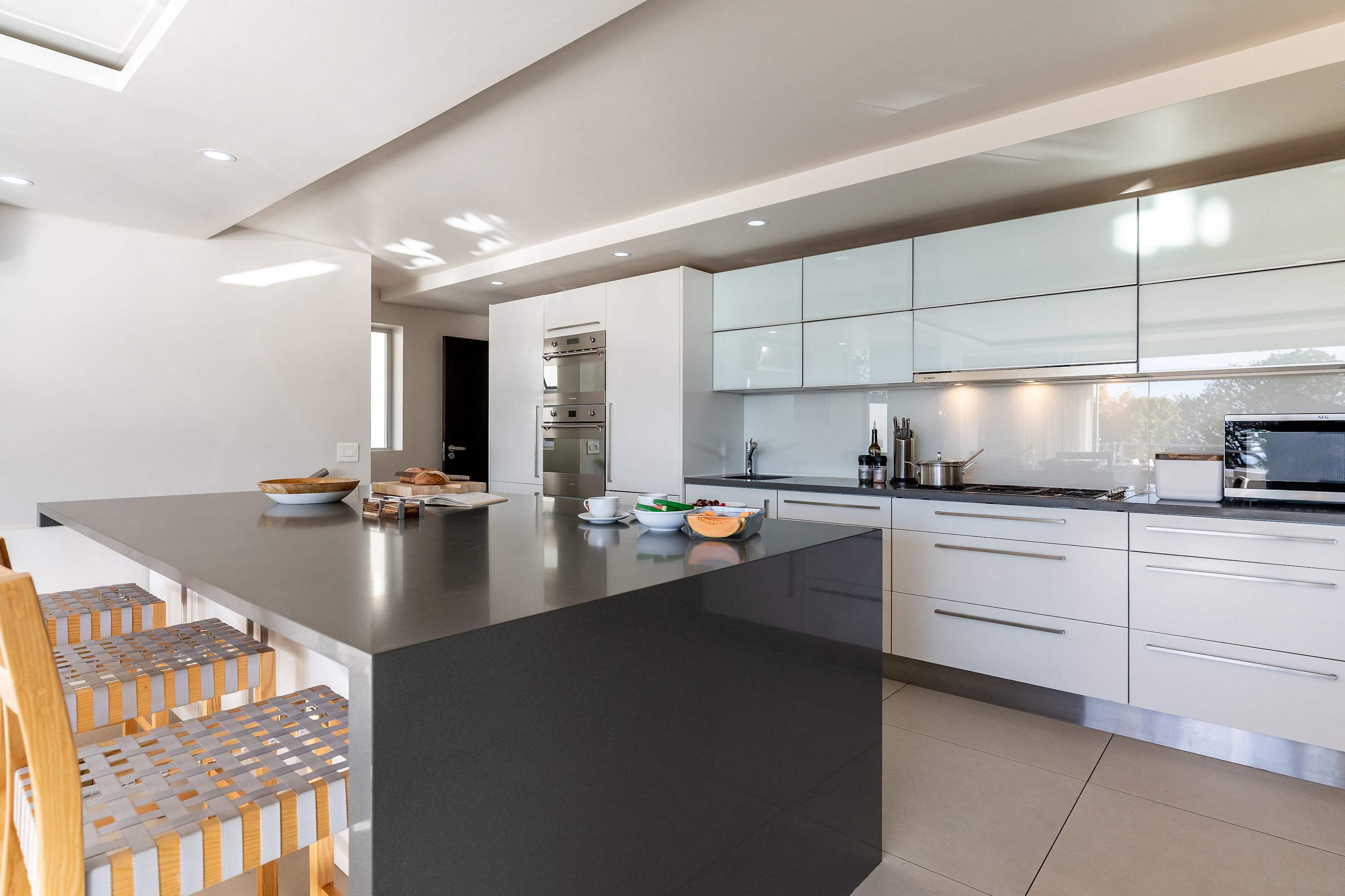 property_[object Object]_12