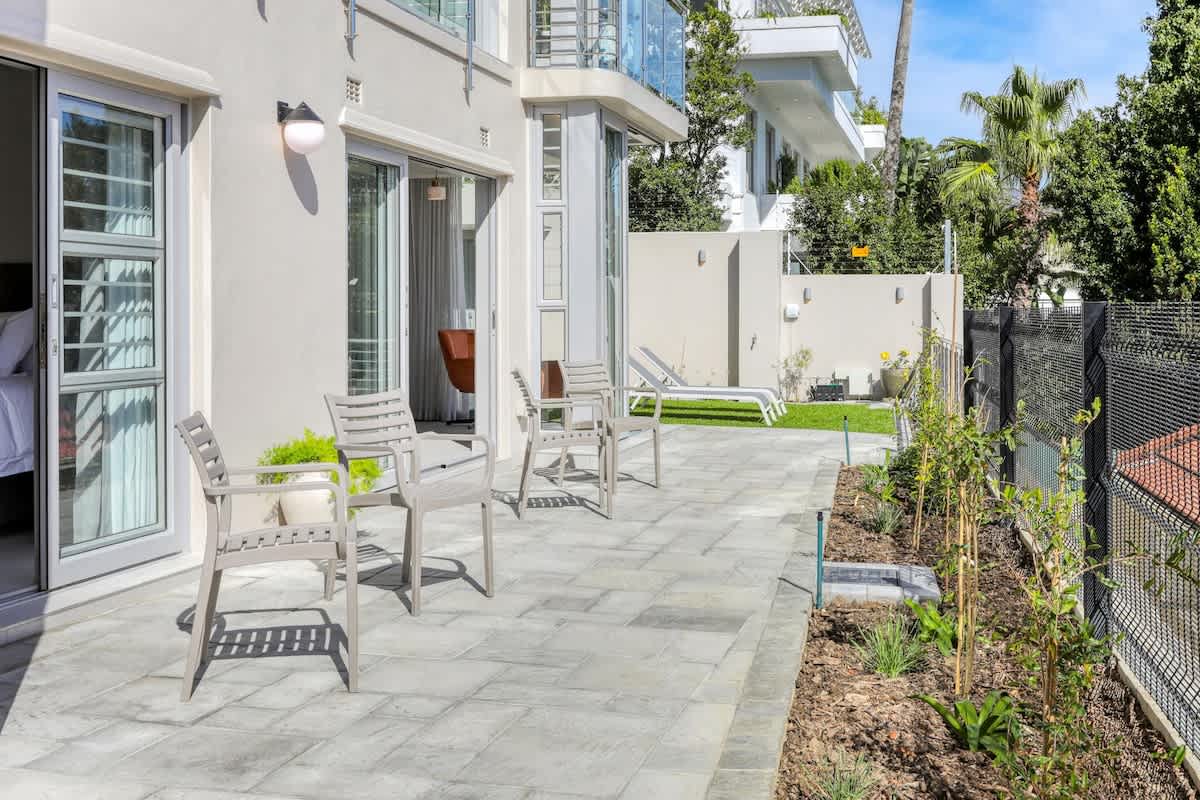 property_[object Object]_20