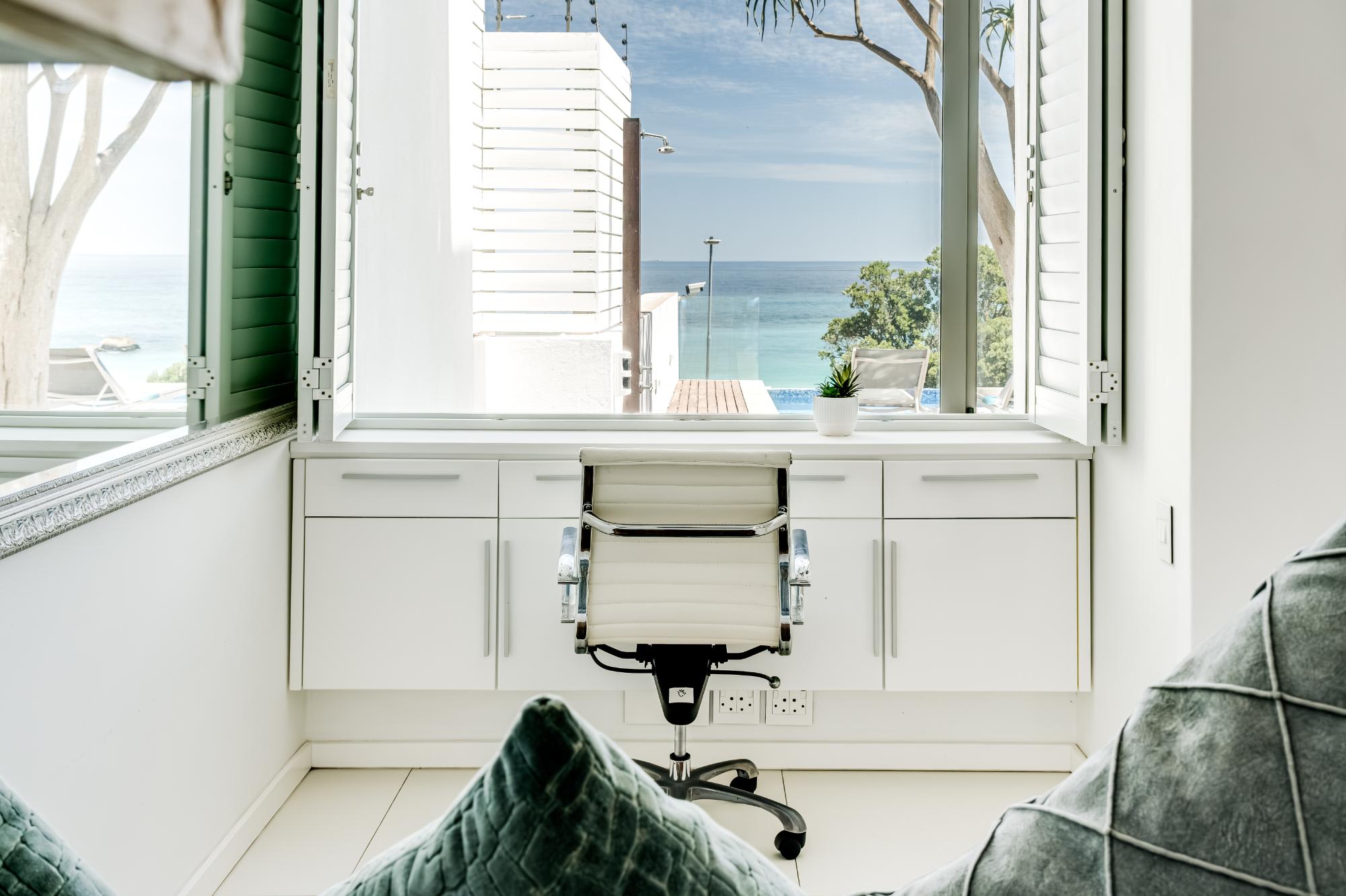 property_[object Object]_23