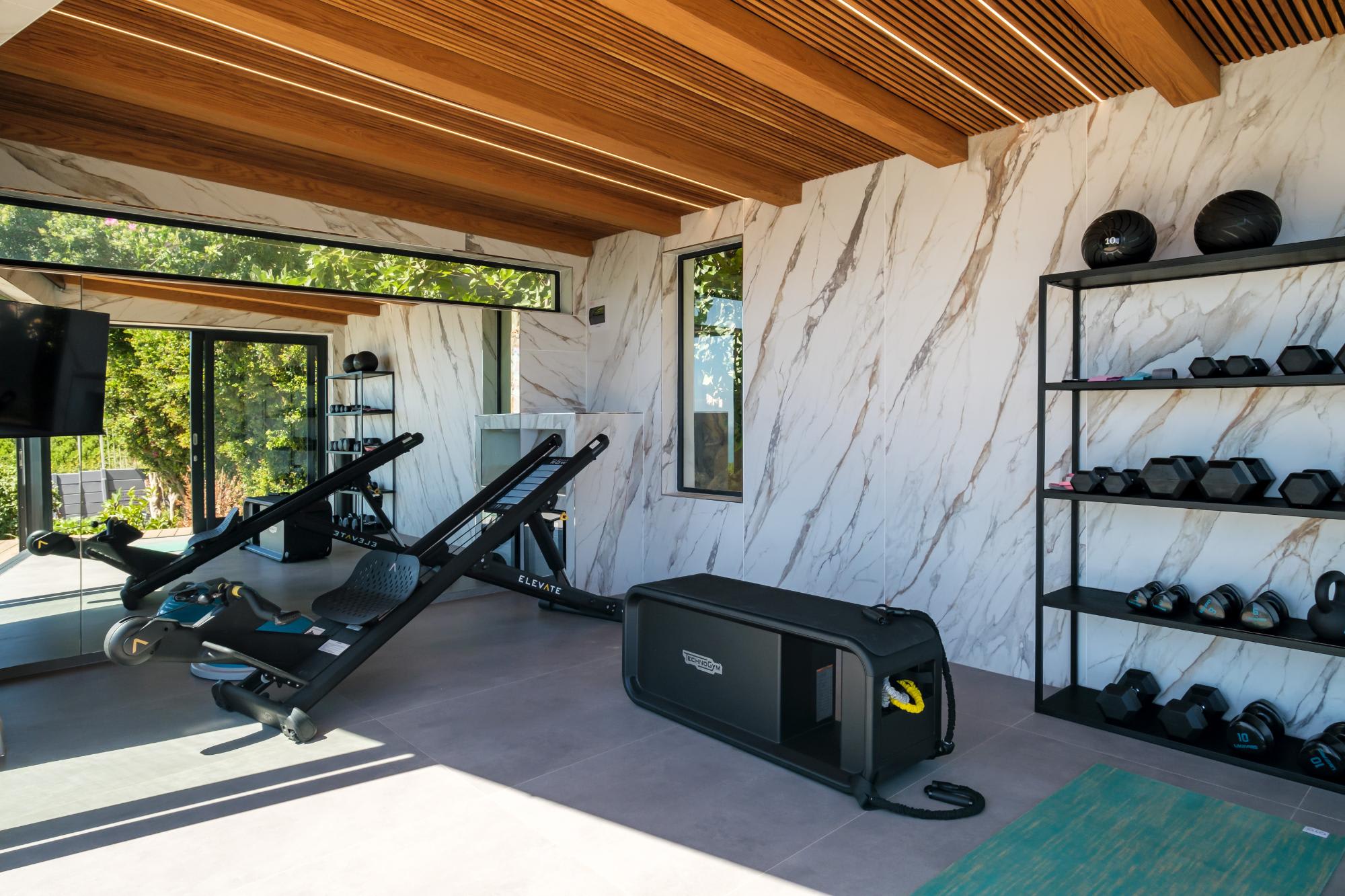 property_[object Object]_12