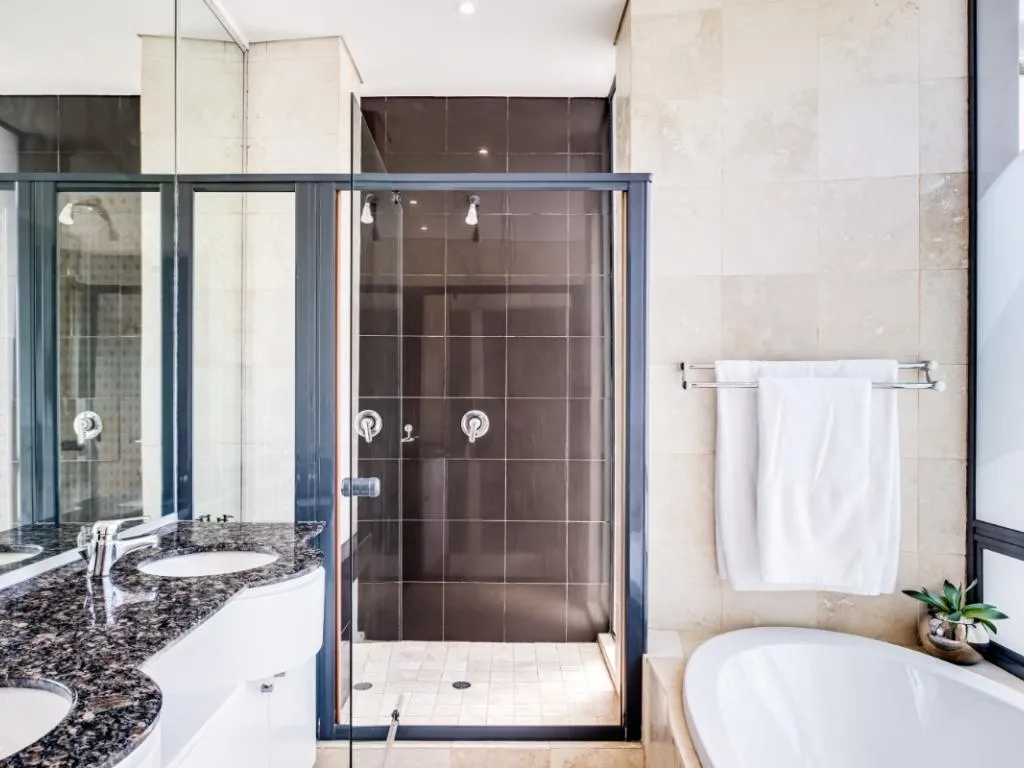 property_[object Object]_46