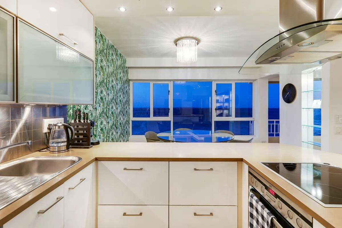 property_[object Object]_16