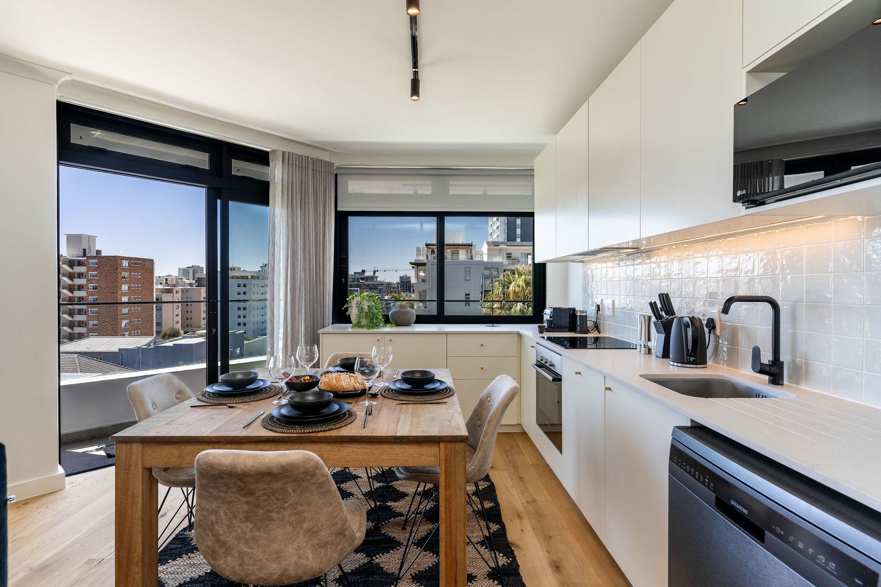 property_[object Object]_9