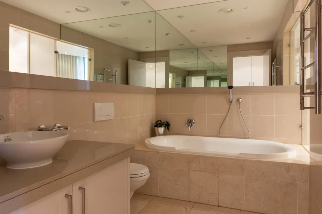 property_[object Object]_13