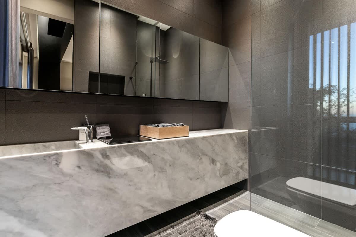 property_[object Object]_53