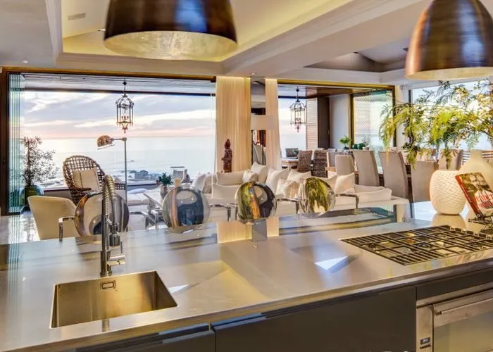 property_[object Object]_16