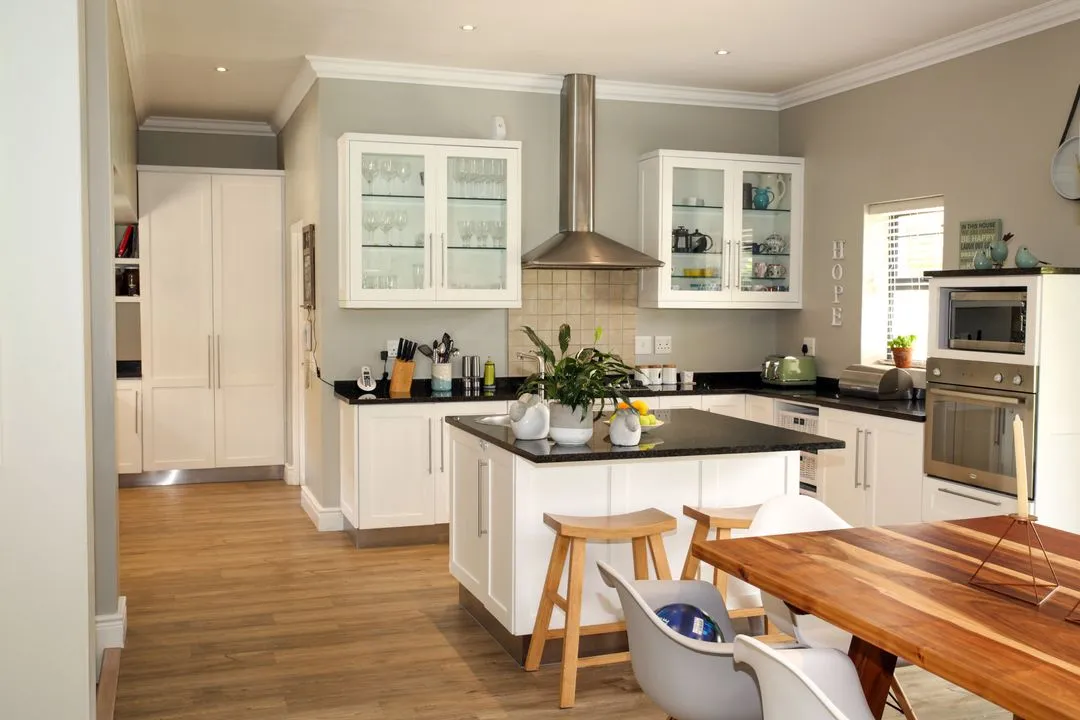 property_[object Object]_10