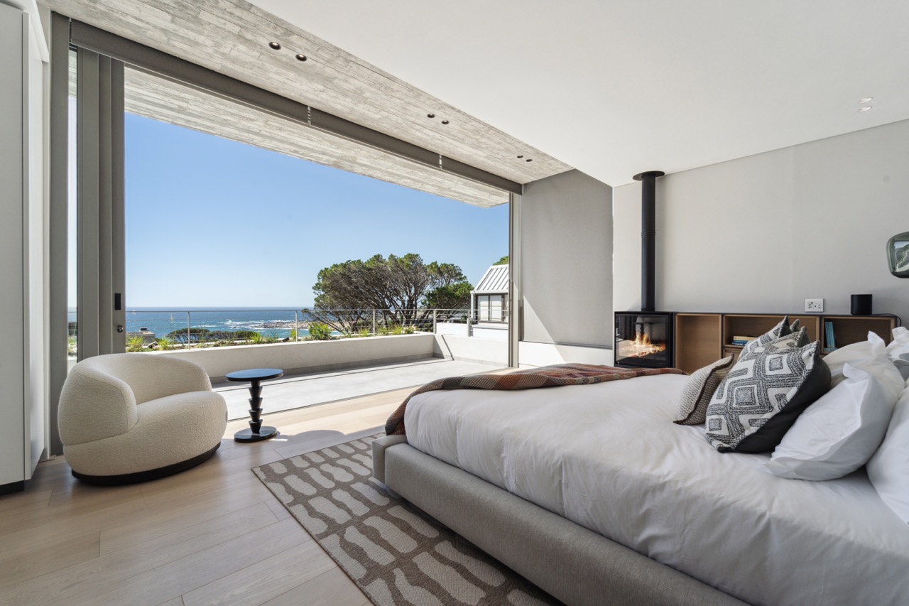 property_[object Object]_9