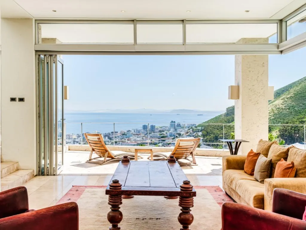 Skyward Villa, Fresnaye