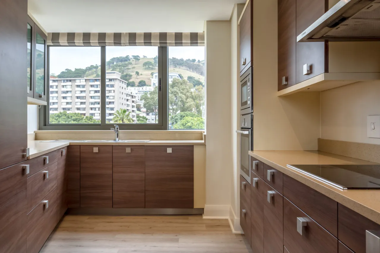 property_[object Object]_6