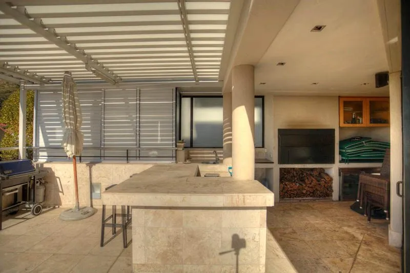 property_[object Object]_6