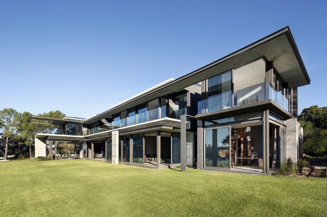 property_[object Object]_16