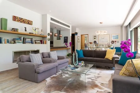 property_[object Object]_27