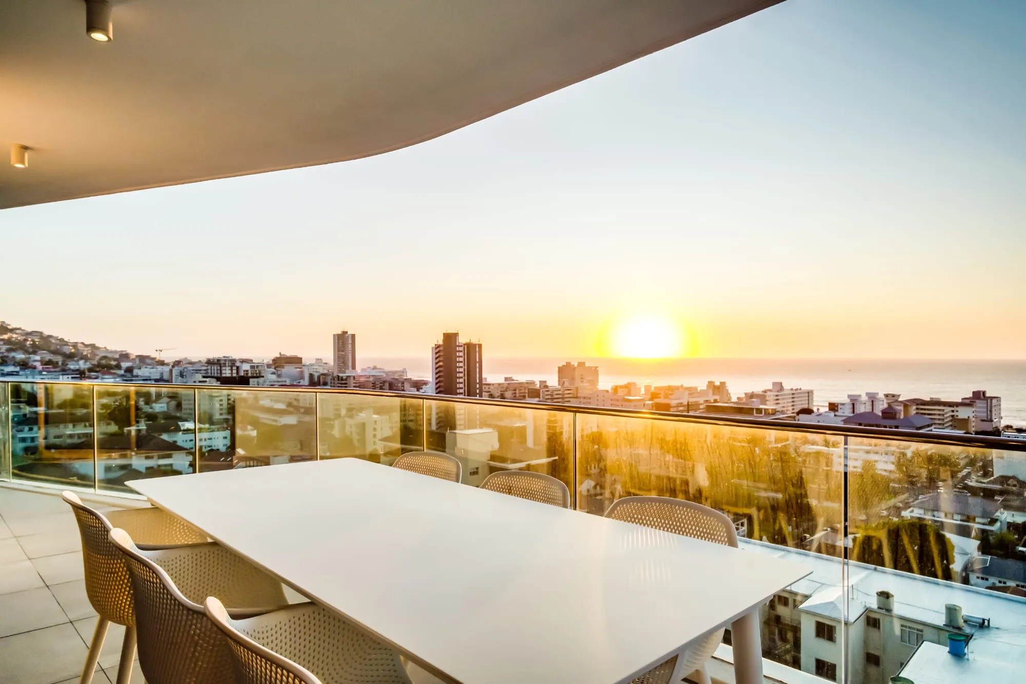 Attique Vue, Sea point