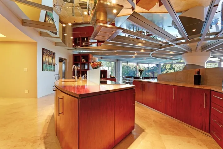 property_[object Object]_11