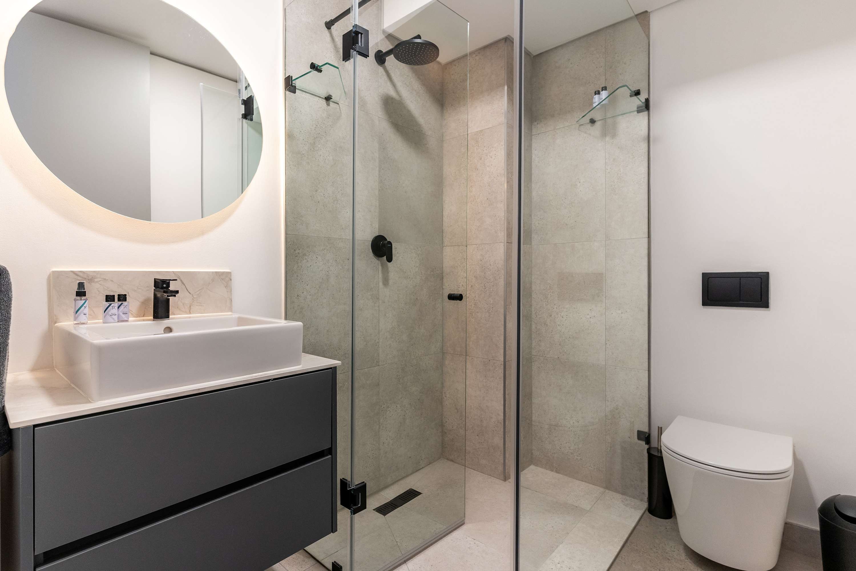 property_[object Object]_17