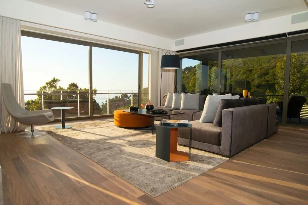 property_[object Object]_17