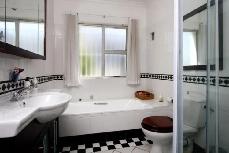 property_[object Object]_10