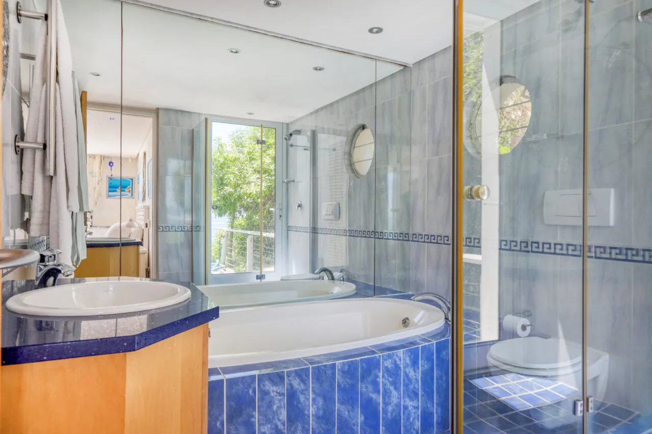 property_[object Object]_7