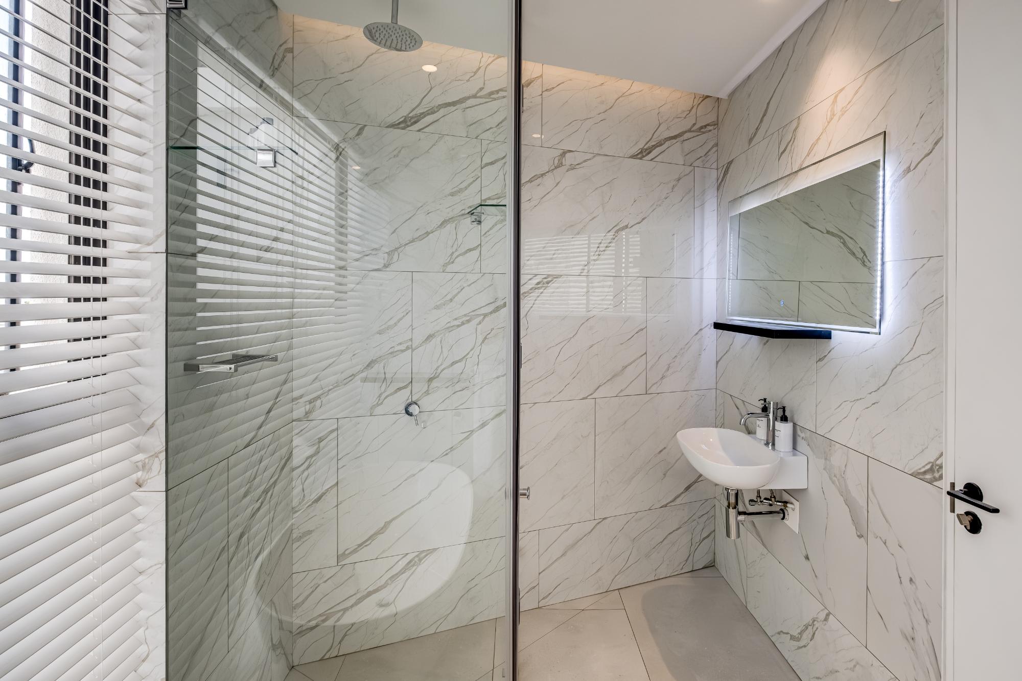 property_[object Object]_18