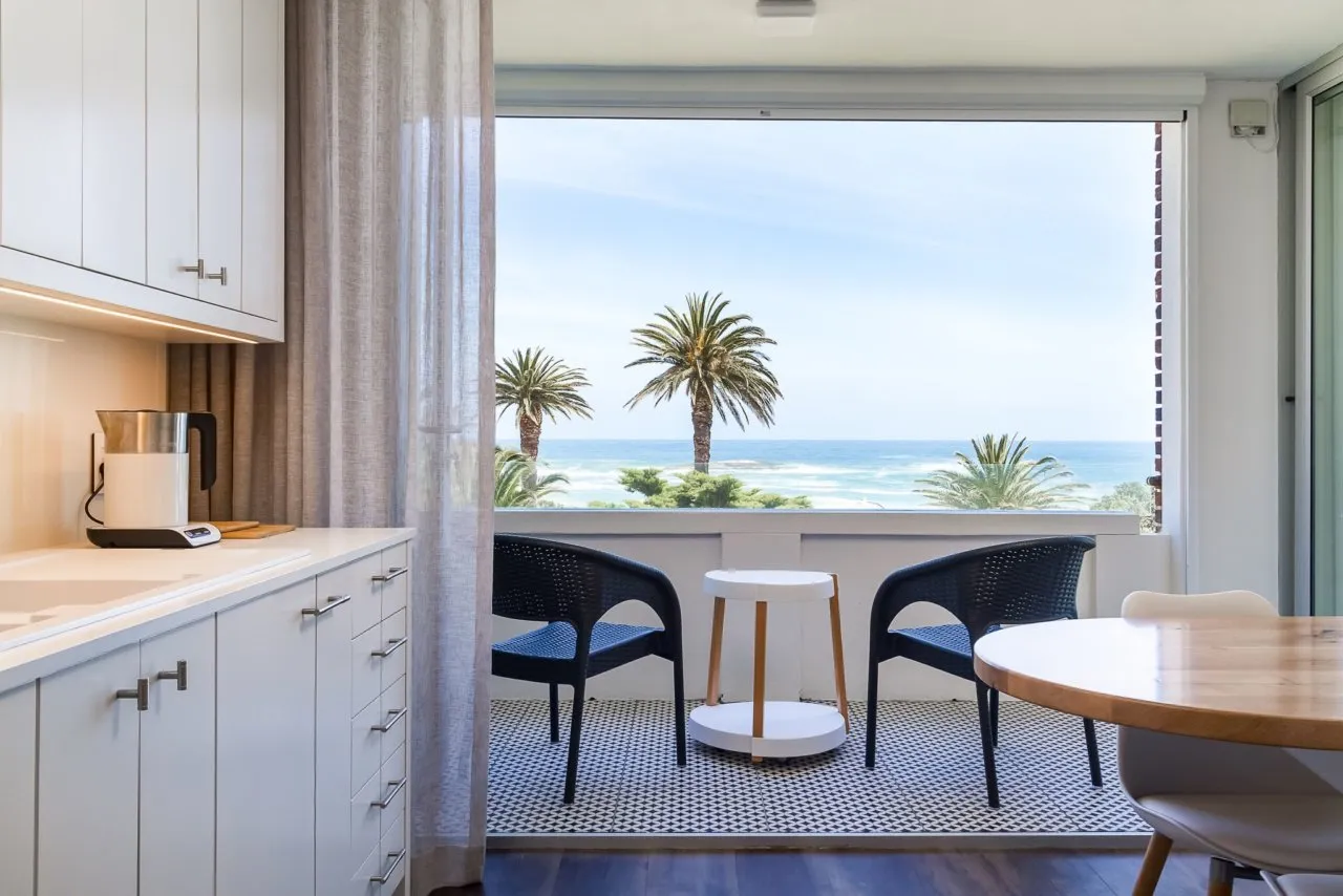 property_[object Object]_12