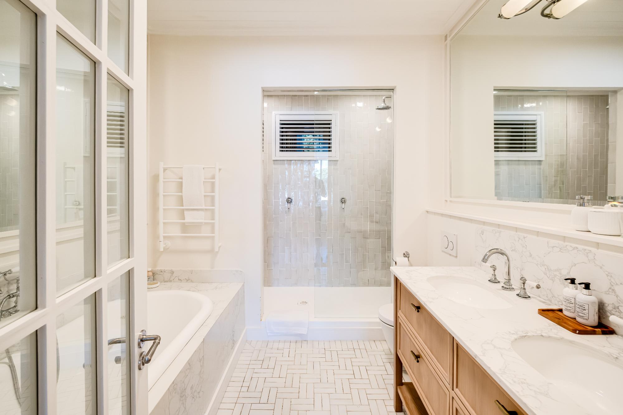 property_[object Object]_17