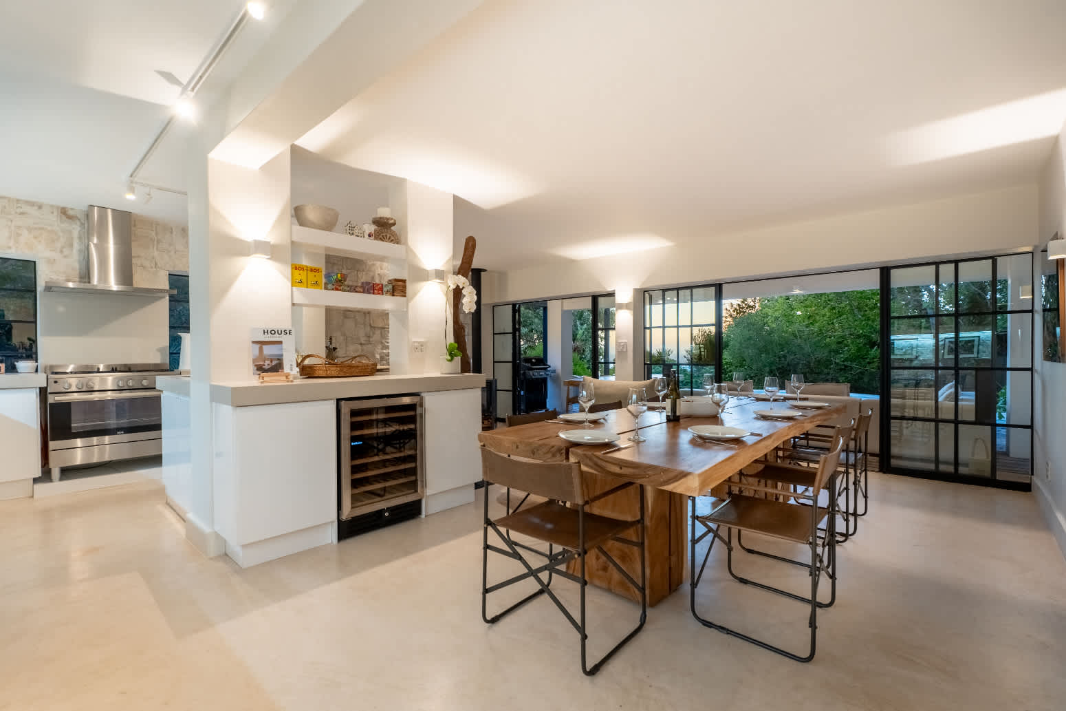 property_[object Object]_13