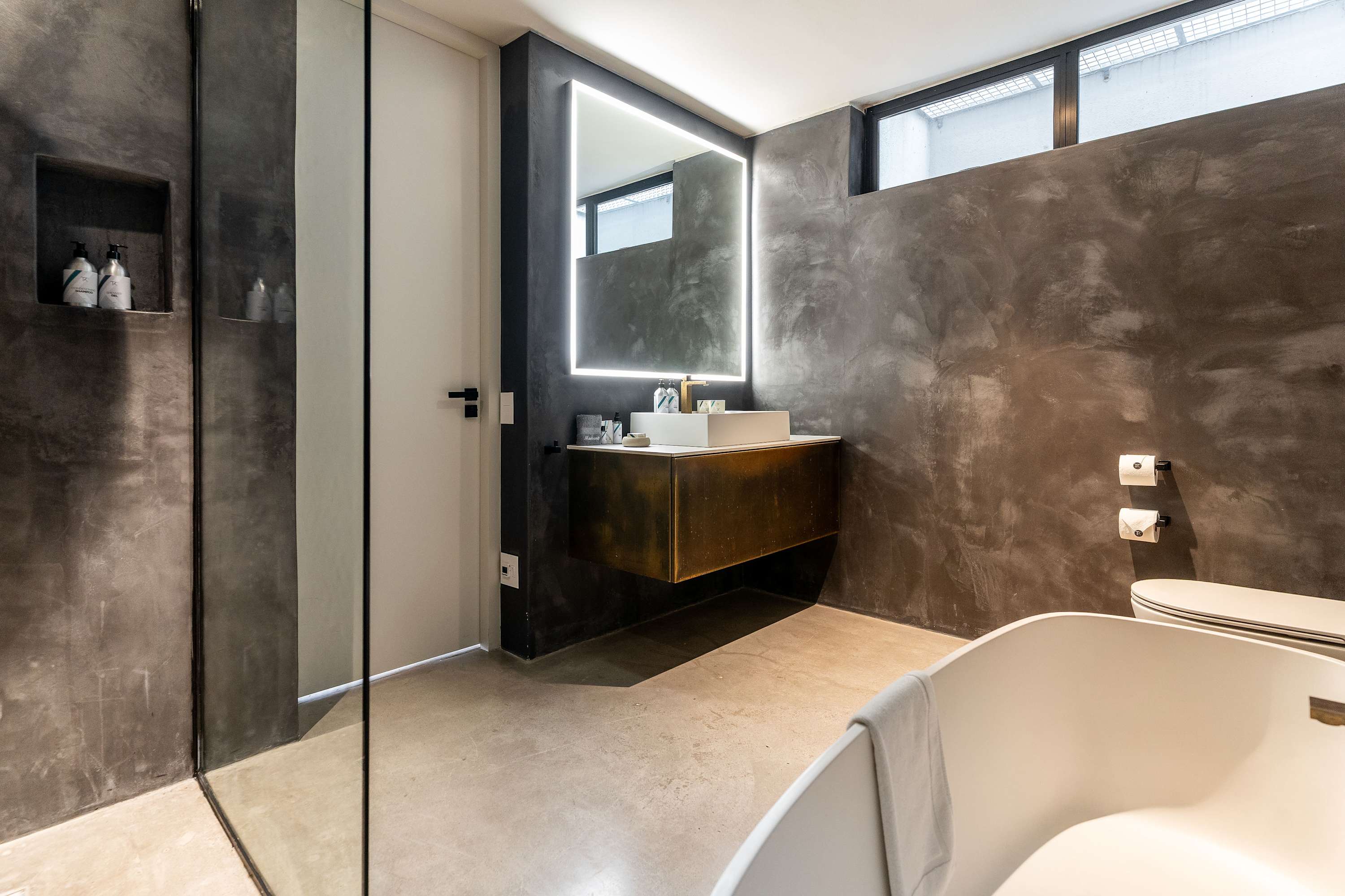 property_[object Object]_35