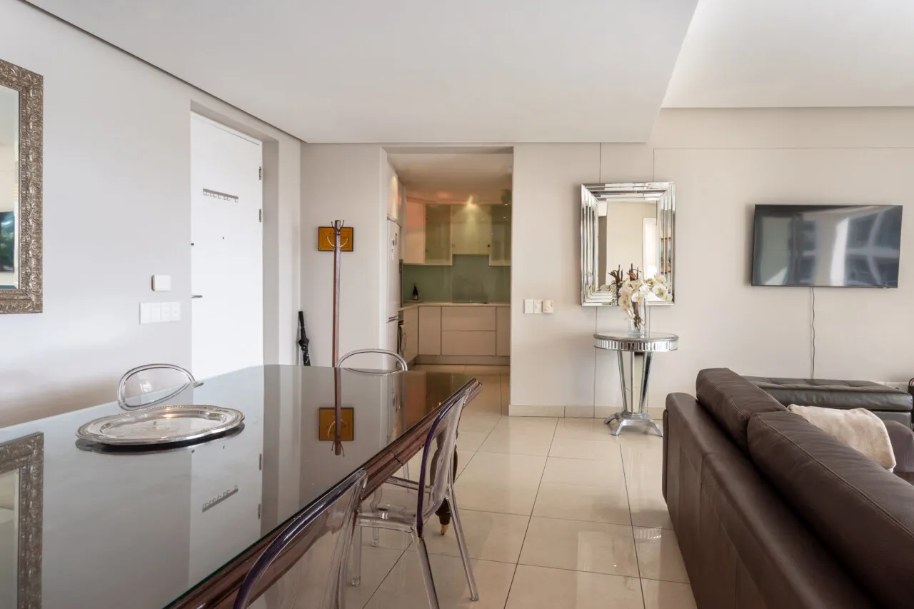 property_[object Object]_6