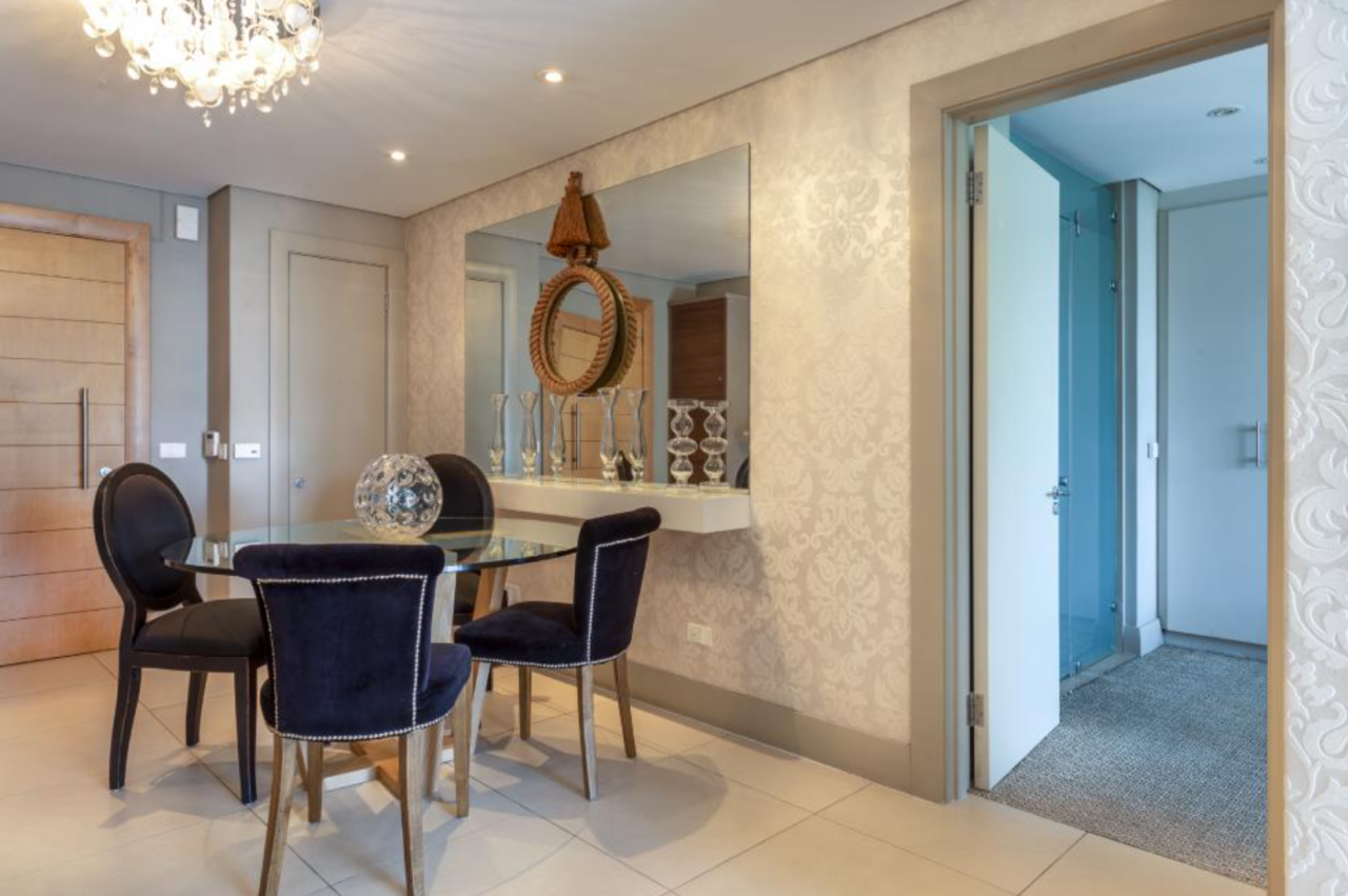 property_[object Object]_6