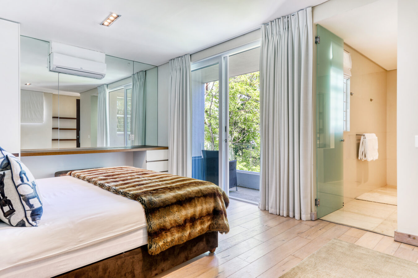 property_[object Object]_31