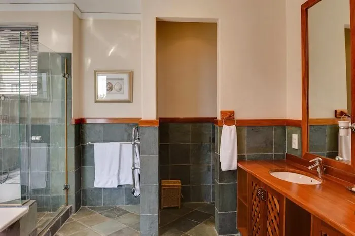 property_[object Object]_7