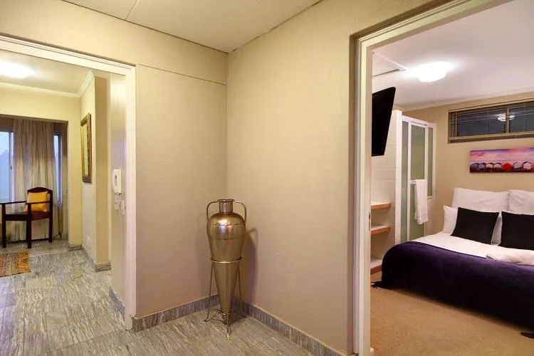 property_[object Object]_4