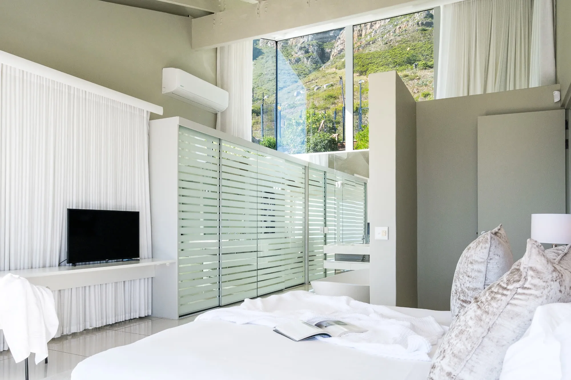 property_[object Object]_11