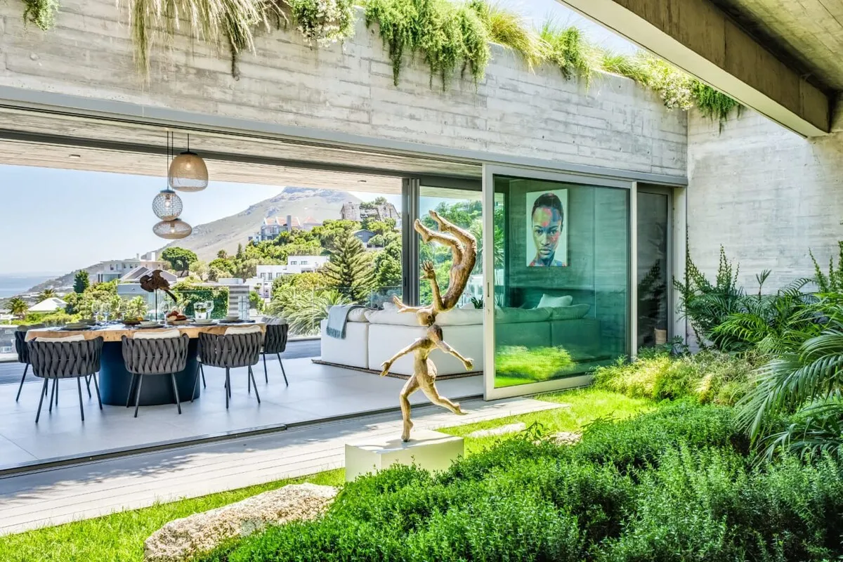 property_[object Object]_9