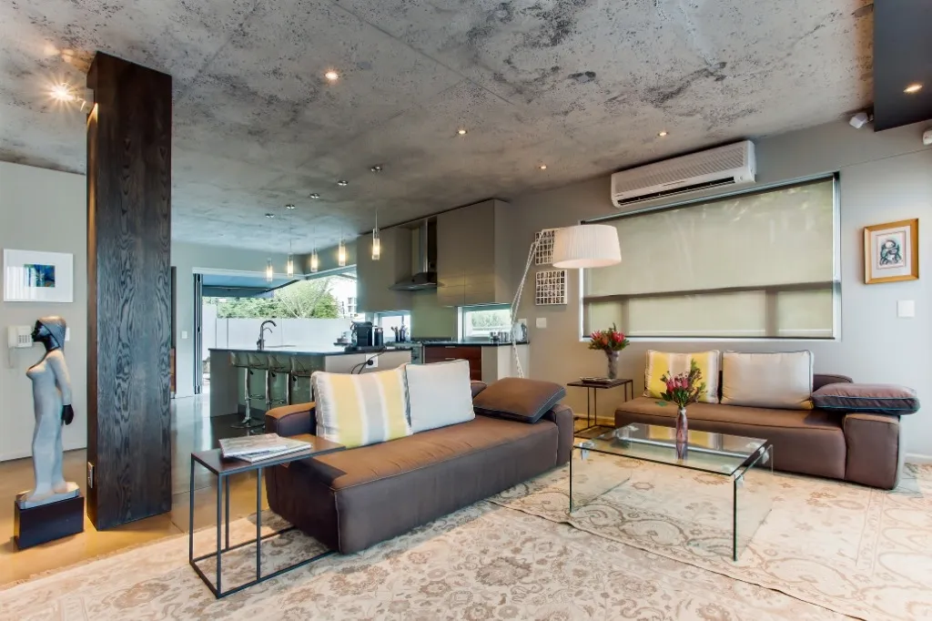 property_[object Object]_10