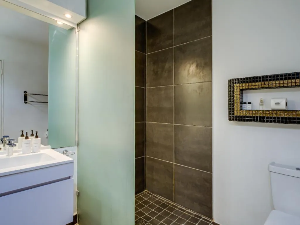 property_[object Object]_5