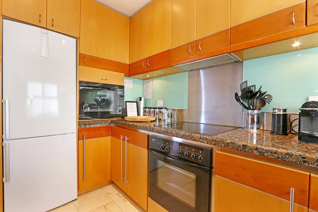 property_[object Object]_13